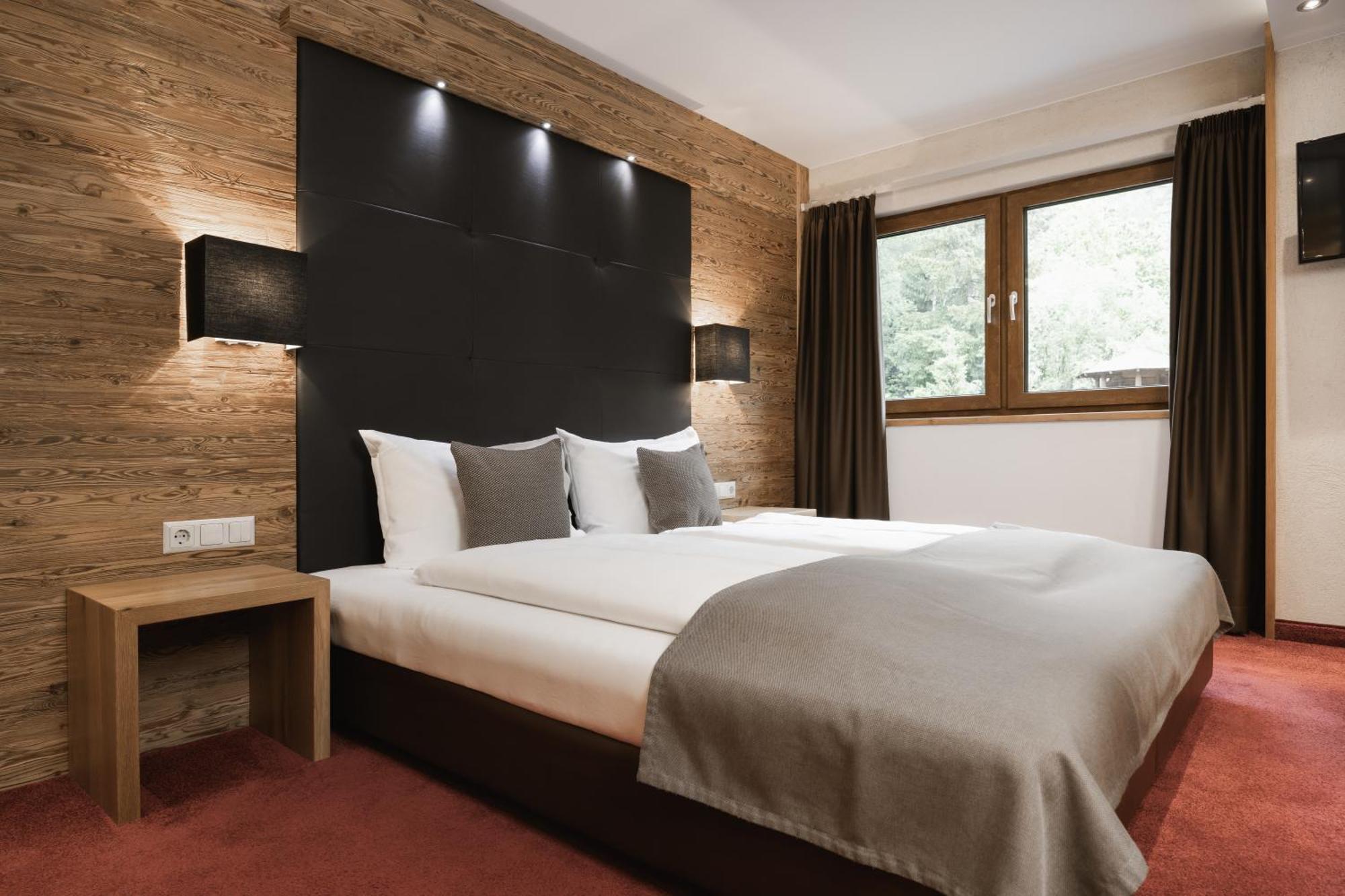 Neueroeffnung Miaflor Familien- & Aktivresort Ried im Oberinntal Chambre photo